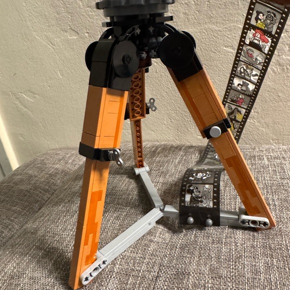 Lego Disney 100 camera - Picture 10 of 12